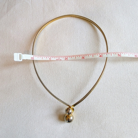 Vintage Costume Ball-Clasp Gold Colored Necklace - Picture 4 of 5